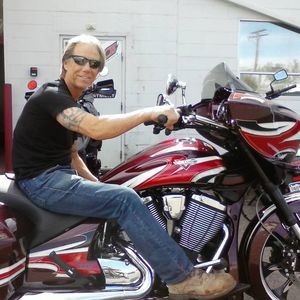 Meet your Posher, Keith